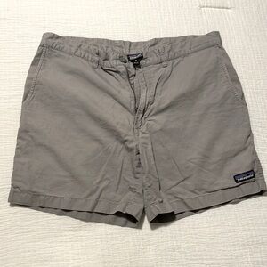 Patagonia shorts 35” organic cotton. 5” inseam.